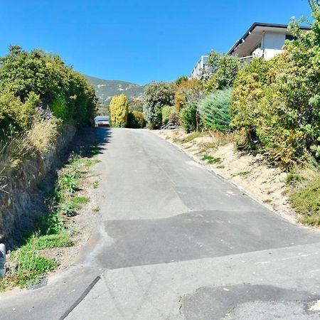 Akaroa Harbour View - Christchurch Holiday Homes ภายนอก รูปภาพ