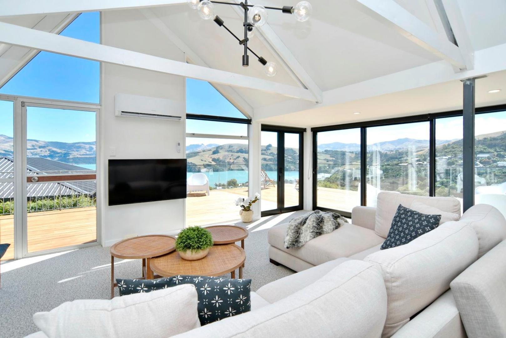 Akaroa Harbour View - Christchurch Holiday Homes ภายนอก รูปภาพ